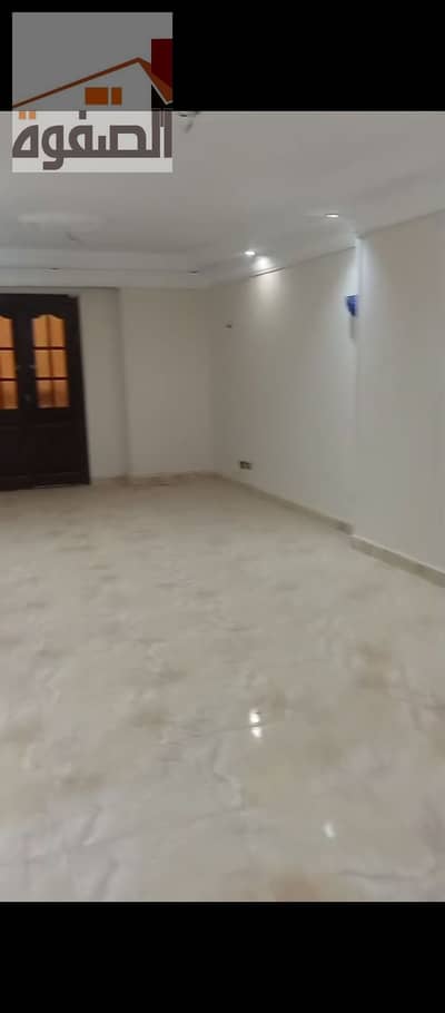 شقه للبيع زهراء المعادي خطوات لشارع الخمسين ومول الخمسين وكل المطاعم والبراندات العالميه