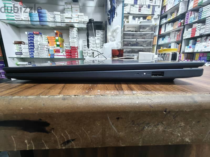 Asus Vivobook 14 7