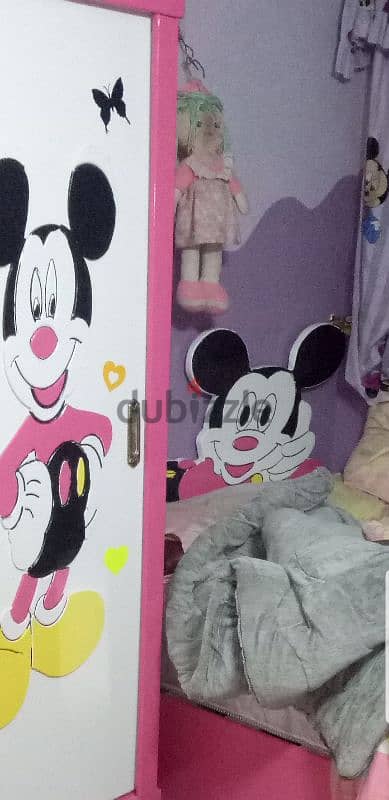 سرير اطفال + مولة موسكي + مرتبة متر وعشرين  موديل الميكي ماوس