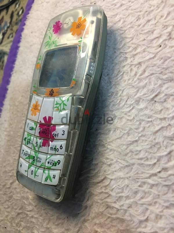 Nokia 1100 1