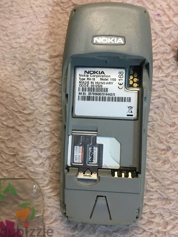 Nokia 1100 2