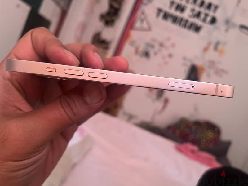 Apple - iPhone 13 4