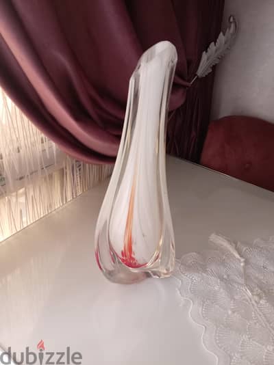 فازة كريستال عصفور