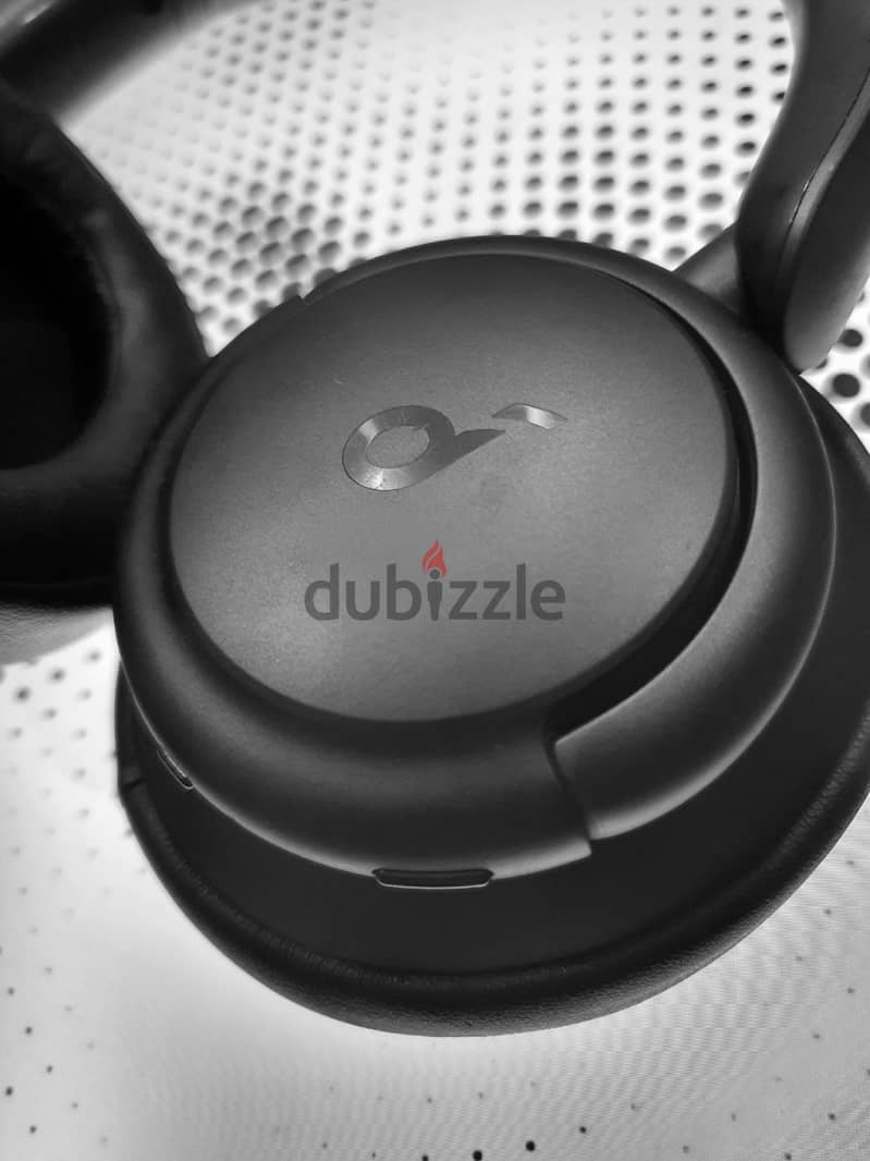 Soundcore Q35 2