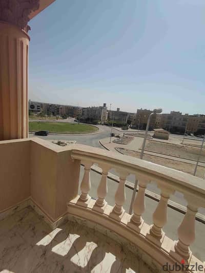 شقة للايجار الحي التاسع الشيخ زايد
