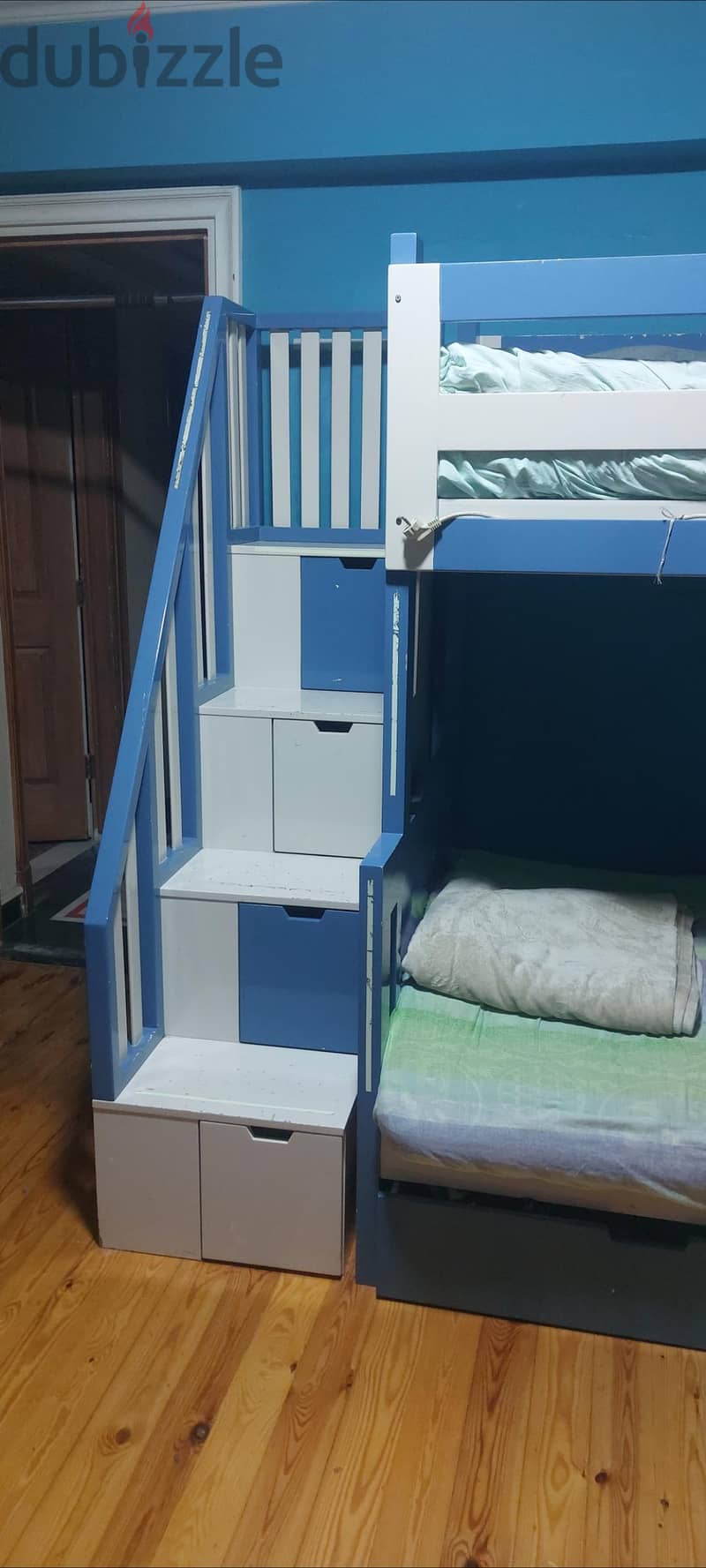 bedroom 2 beds 1