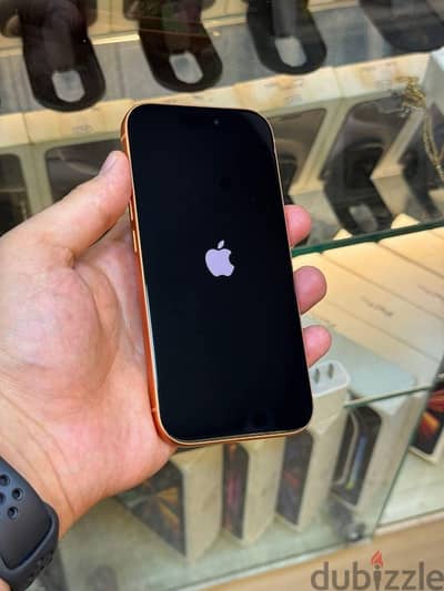 آبل - آيفون 17 برو
