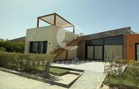 شاليه غرفتين جاهز للسكن  بإطلالة مزدوجة مباشرة في سوما باي