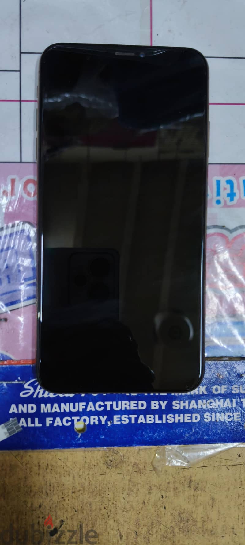 Apple - iPhone XS Max 1