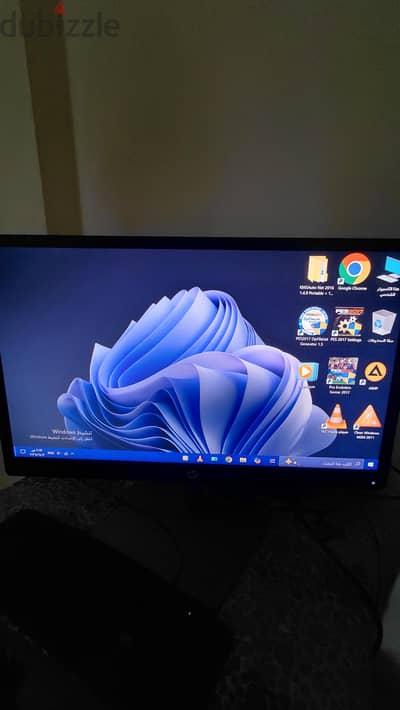 شاشة ٢٤ بوصة hp للببع