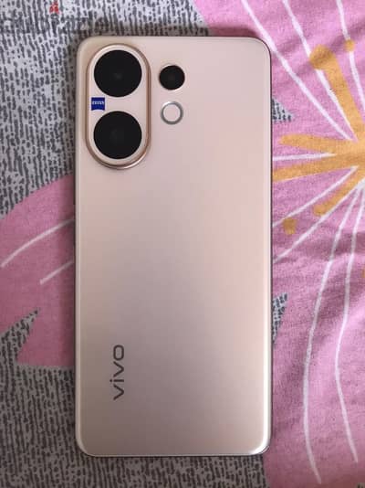 فيفو V60