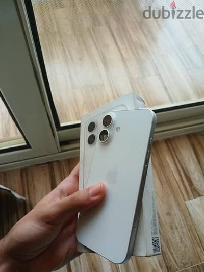 Apple - iPhone 16