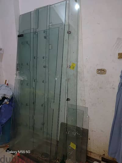 زجاج سيكوريت مستعمل