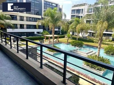 باطلالة خيالية شقة بتشطيب فندقي بسعر خاص للبيع في The Water Way New Cairo - القاهرة الجديدة
