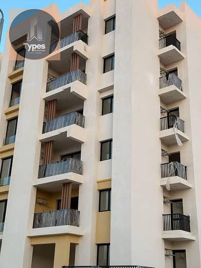 شقة 130م للبيع كمبوند بليس جيت Bliss gate, الشيخ زايد تشطيب كامل وجاهزة فوري. فرصة مميزة للسكن والاستثمار، جاهزة للمعاينة