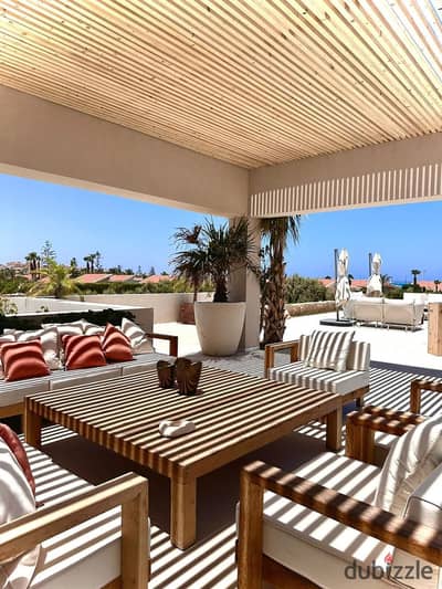 fully finished chalet overlooking sea for sale in marsa baghush Sidi Heneish at kilometer 238