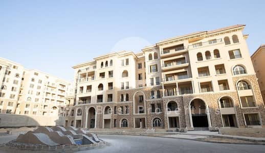 فيلا استلام فوري مقدم واقساط للبيع بموقع مميز بجوار الجامعة الامريكية كمباوند ووتر مارك التجمع الخامس القاهرة الجديدة