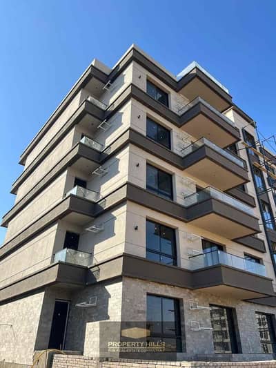 A stunning 108m apartment with a landscape view in Sheikh Zayed at a dramatically low price next to Sodic and West view