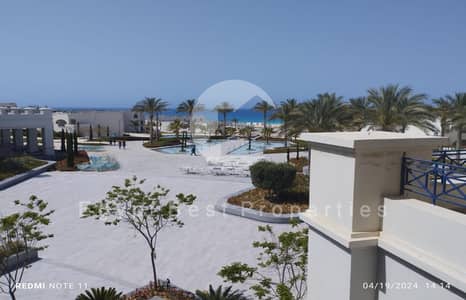 New Launch- Twin House Steps To Beach - Only 5% |