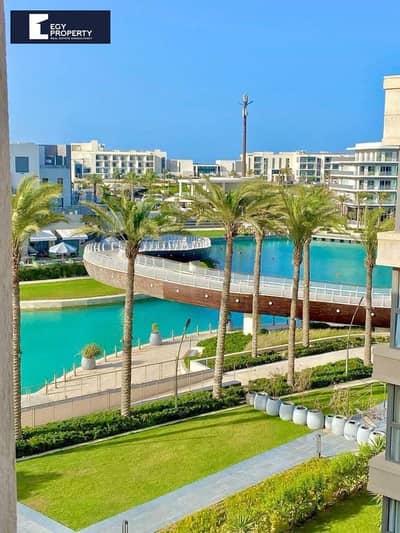 شاليه للبيع في مراسي الساحل الشمالي متشطب بالكامل بالفرش  بموقع متميز جدا