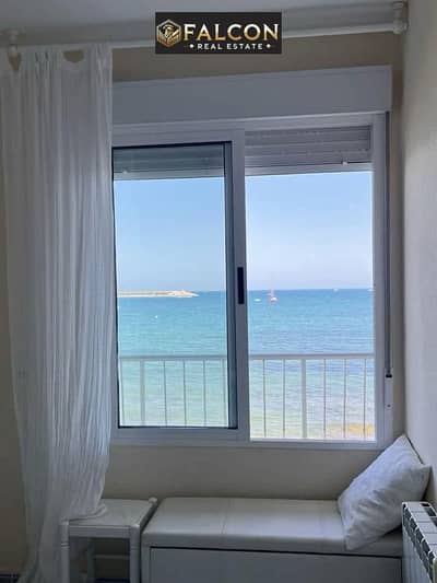 شاليه صف اول على البحر استلام فوري للبيع تقسيط  Finished(ACs + Furniture ) بجوار Rixos بالقرب من Marassi و Amwaj دقايق من هاسيندا الساحل الشمالي