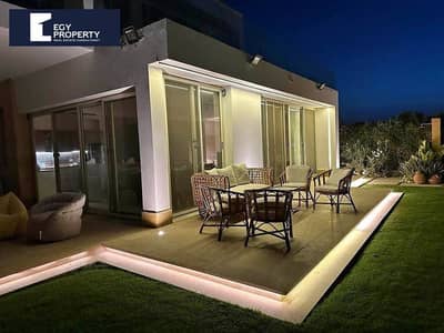 With a Prime View luxury Villa for Sale in Seashell - North Coast