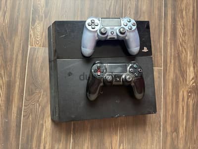 Playstation 5 500gb 2 controllers