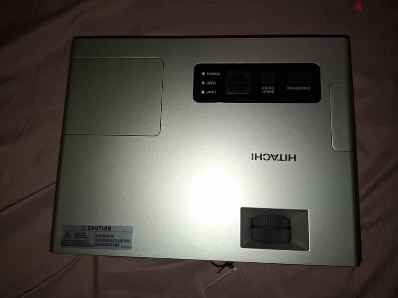 Hitachi Projector 3