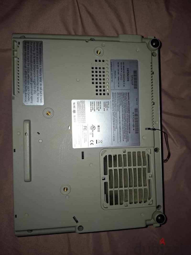 Hitachi Projector 5