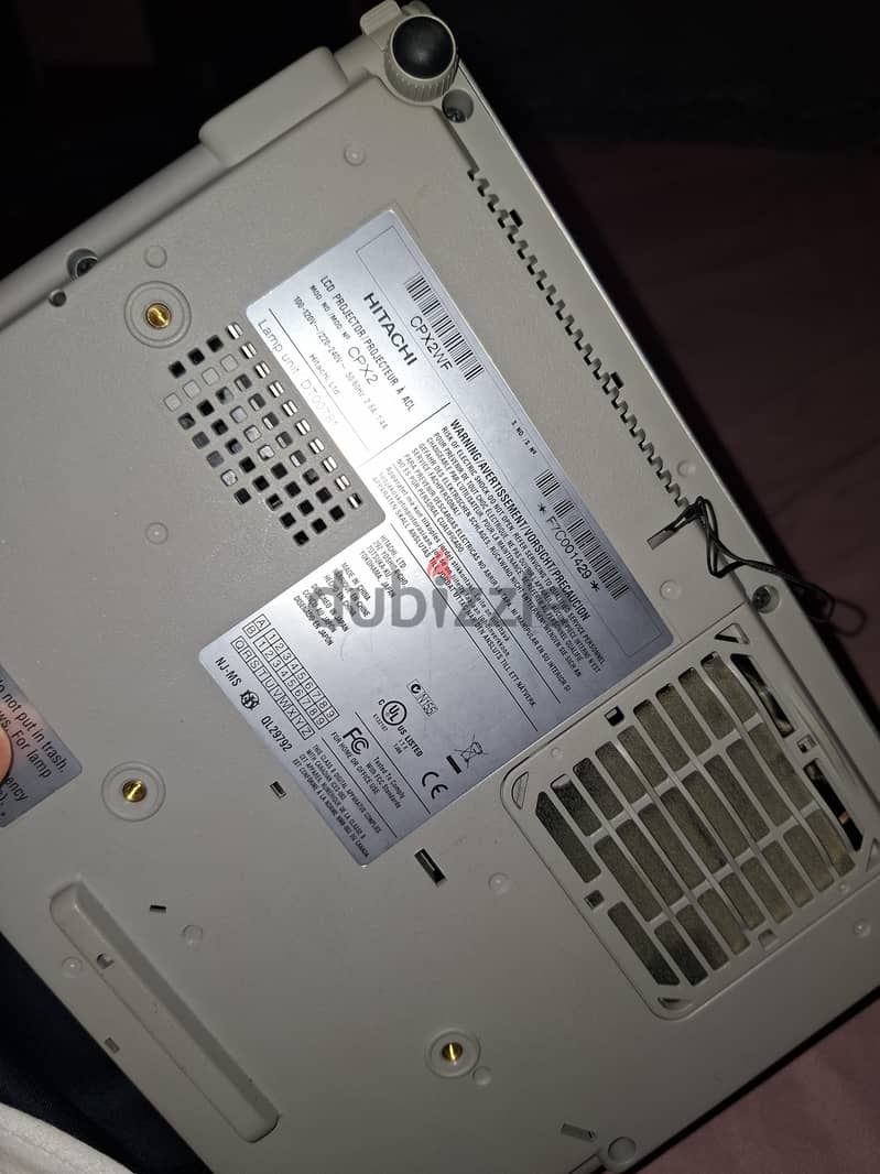 Hitachi Projector 10