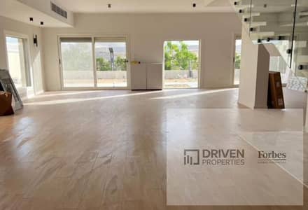 اقل سعر توين هاوس متشطب بالكامل للبيع في كمبوند سولايا Soleya Compound بجوار نيو جيزه 6اكتوبر الجيزه