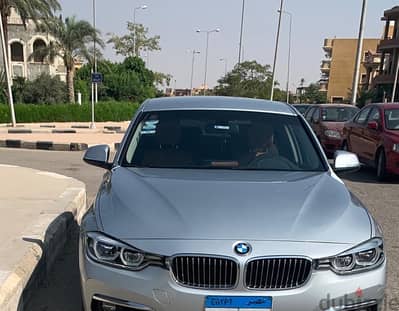 بي ام دبليو 318 2018