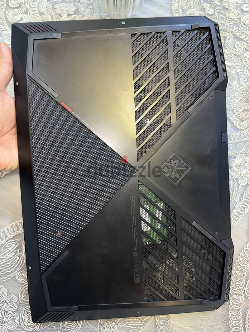 HP Omen 15 Gaming Laptop 2