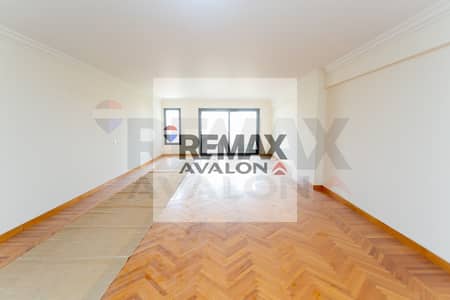 Apartment for sale Smouha (Twin Tower Towers - View Club and May 14)