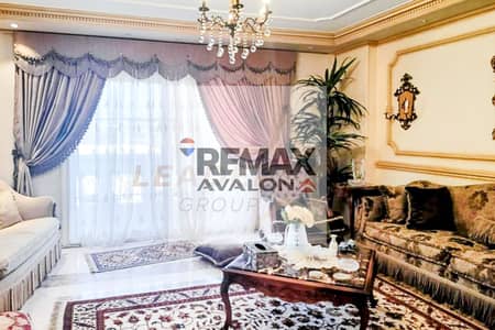 شقة للبيع 275 م سموحة (ادمون فريمون) - مبانى حديثة