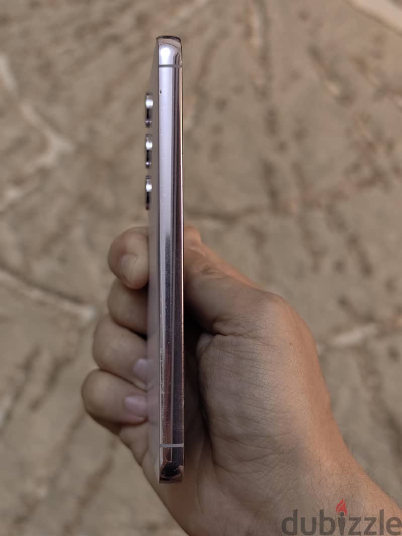 Samsung S23 1