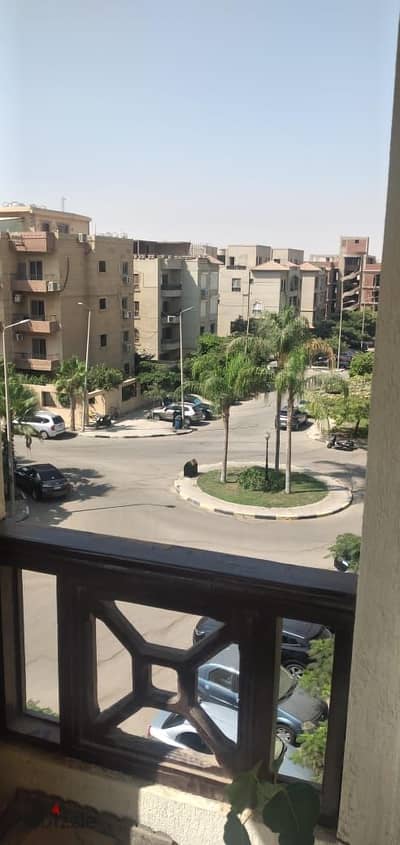 شقة للبيع في كمبوند بيفرلي هيلز – الشيخ زايد