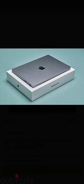 MacBook Pro 14'M1 pro 16GB with box 3