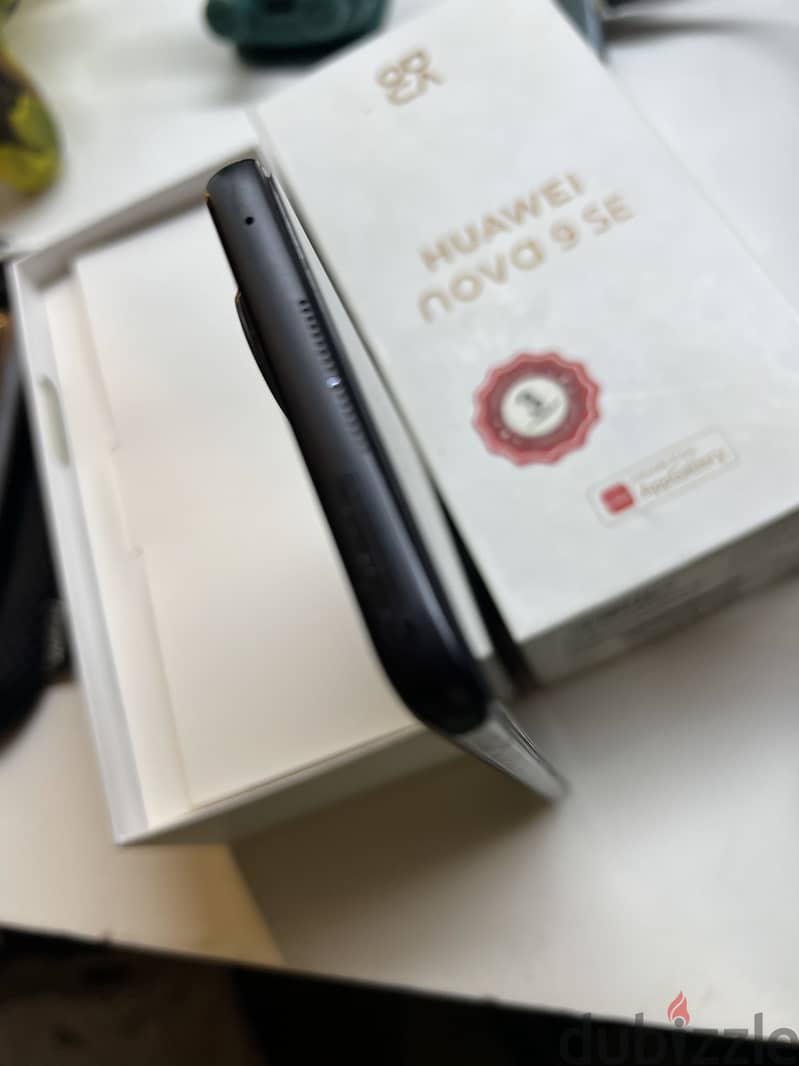 Nova 9 se 4