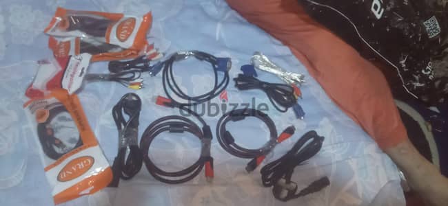 مجموعه كابلات كمبيوتر  وشاشات  وAV و HDMI و VAG جديده ومستعملة ممتازه