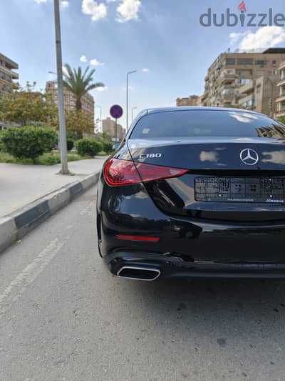 Mercedes-Benz C180 2025