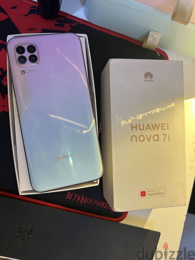 Nova 7i 1