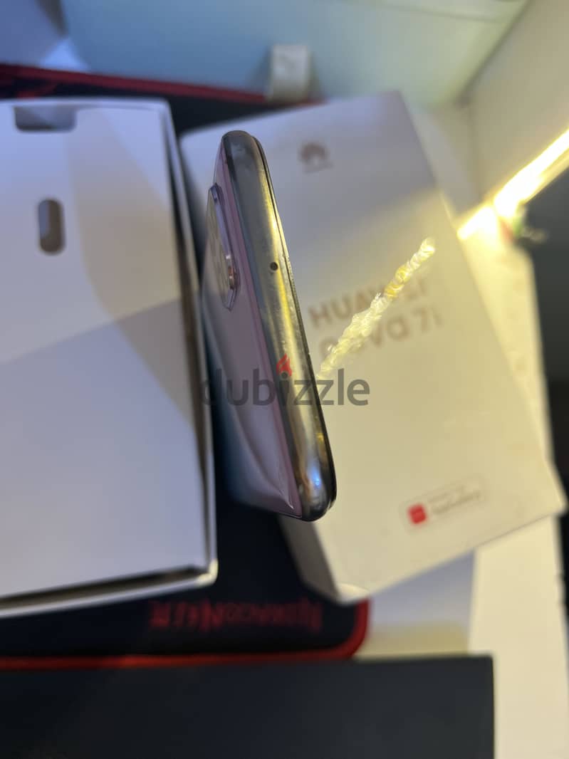 Nova 7i 4