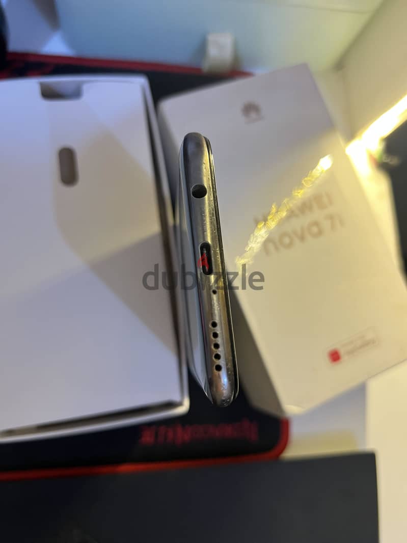Nova 7i 6