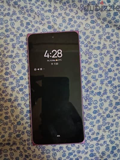 HMD Skyline استخدام شهر فقط