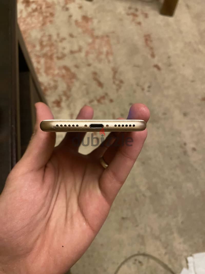 Apple - iPhone 8 2
