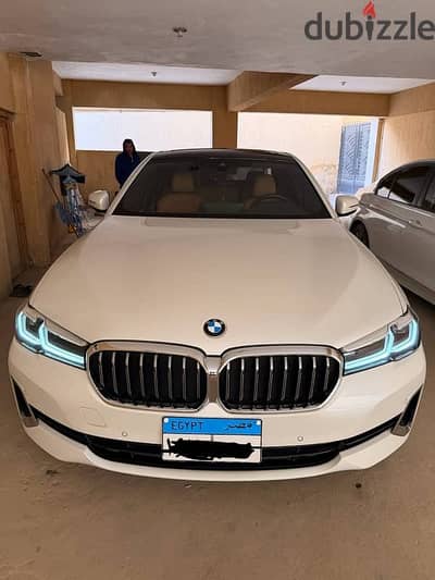 بي ام دبليو 520 2023 luxury topline