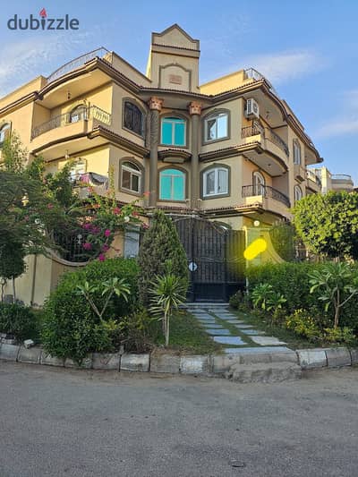 “Hot Deal Apartment in El Fardous Compound – Villas Area” “Hot Deal Apartment in El Fardous Compound – Villas Area”
