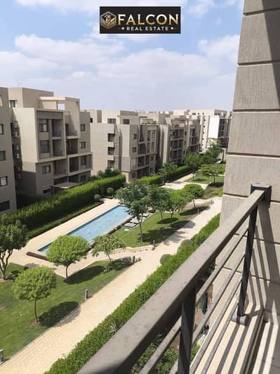 شقه 3 غرف (جاهزه للاستلام) بفيو مفتوح + تشطيب كامل  للبيع فى كمبوند فيفث سكوير fifth square فى التسعين الشمالى و بالقرب من النادي الاهلى