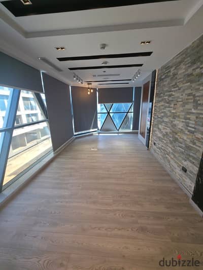 Distinguished administrative headquarters 190m air-conditioned for rent in the midst of the largest companies in the strongest location in Cairo Business Plaza, Fifth Settlement